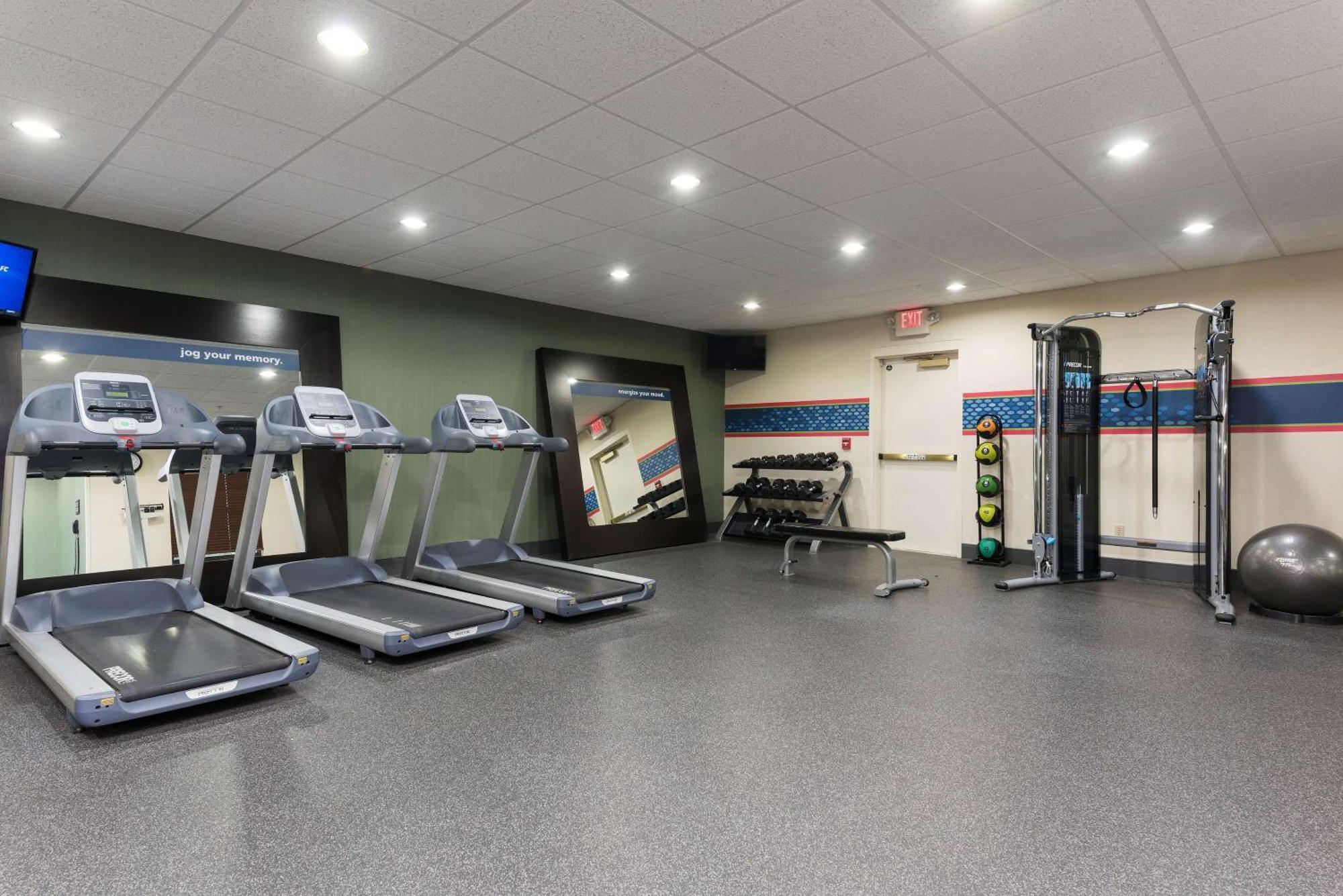 Okemos Hampton Inn & Suites East Lansing מראה חיצוני תמונה